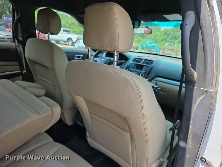 image for item FH6152 2016 Ford Explorer SUV