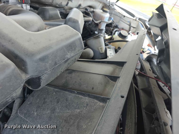 image for item FH6158 2019 Ford F250 Super Duty Crew Cab utility bed pickup truck