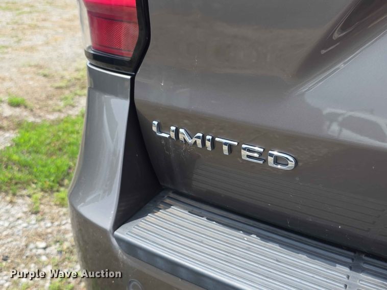 image for item FH6211 2018 Ford Expedition  SUV