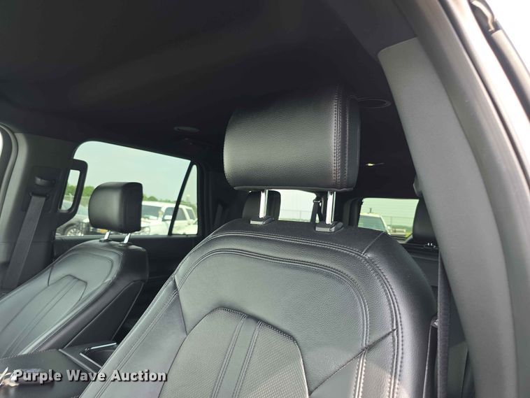 image for item FH6211 2018 Ford Expedition  SUV