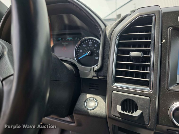 image for item FH6211 2018 Ford Expedition  SUV