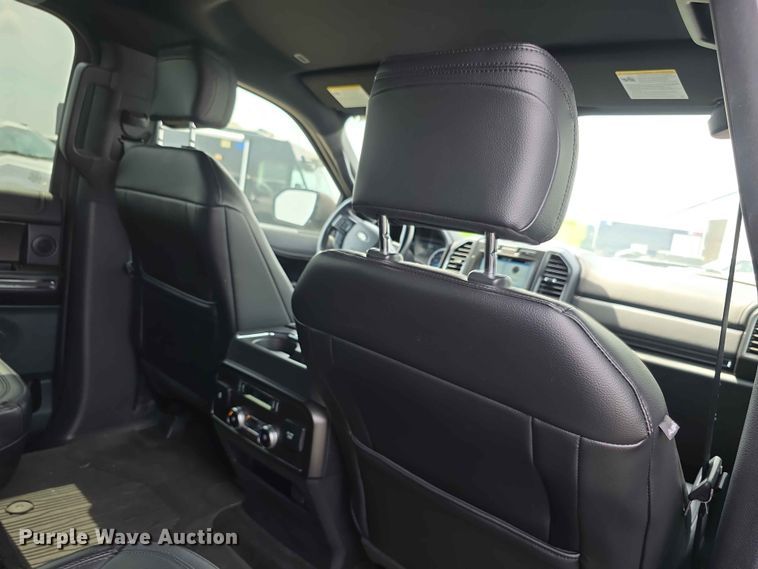 image for item FH6211 2018 Ford Expedition  SUV