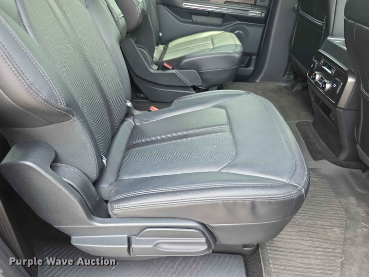 image for item FH6211 2018 Ford Expedition  SUV