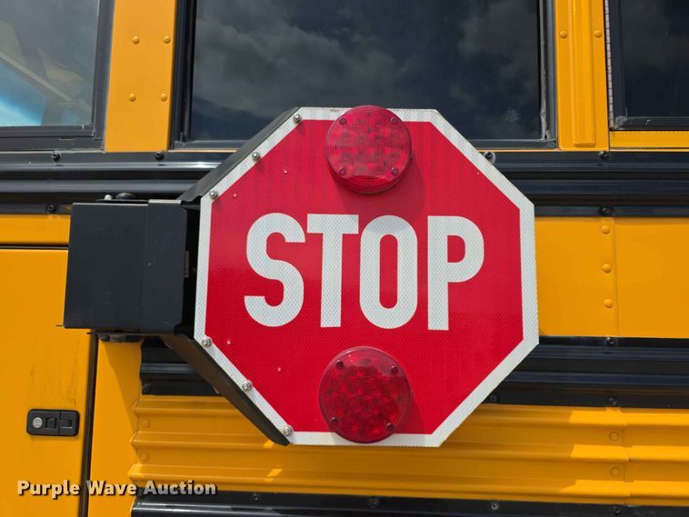 image for item FH6230 2016 Blue Bird school bus