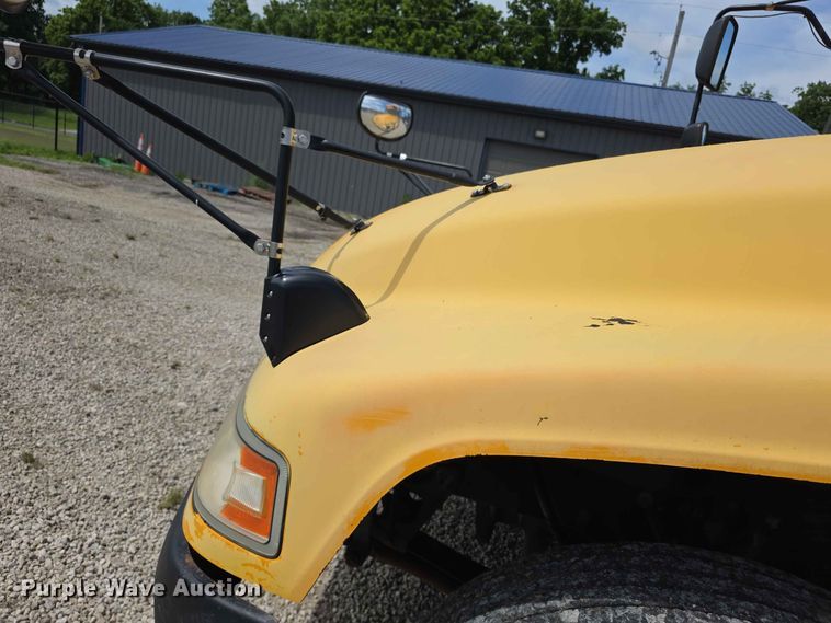 image for item FH6230 2016 Blue Bird school bus