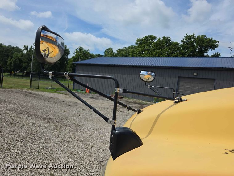 image for item FH6230 2016 Blue Bird school bus