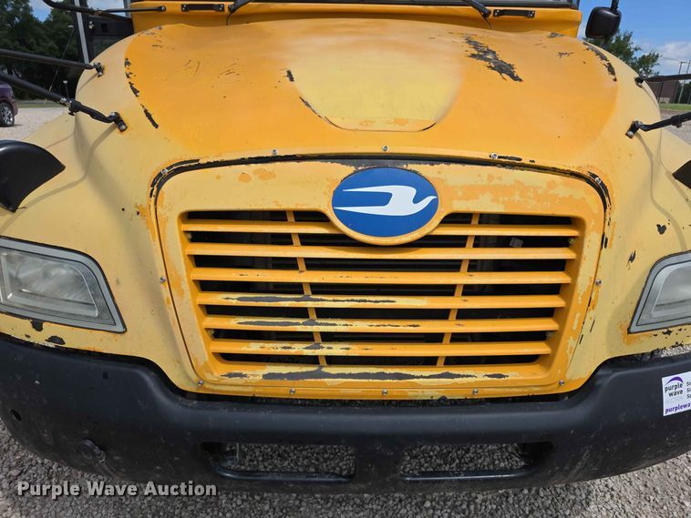 image for item FH6230 2016 Blue Bird school bus