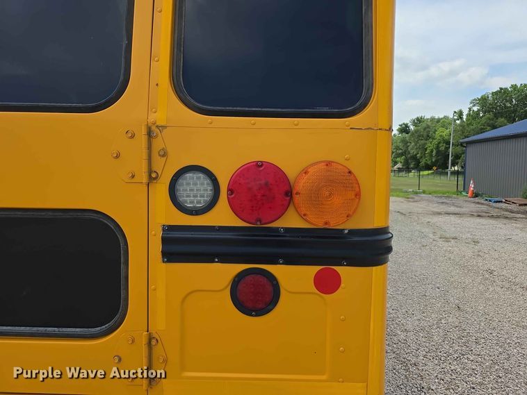 image for item FH6230 2016 Blue Bird school bus