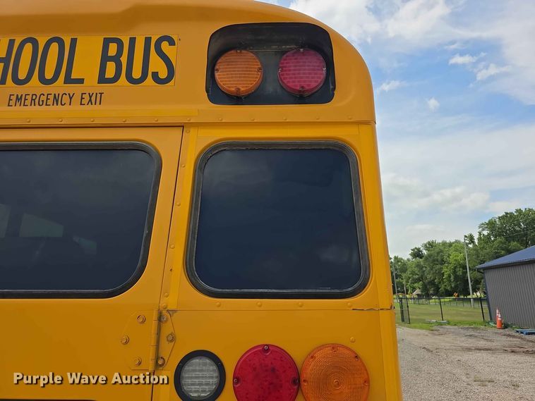 image for item FH6230 2016 Blue Bird school bus