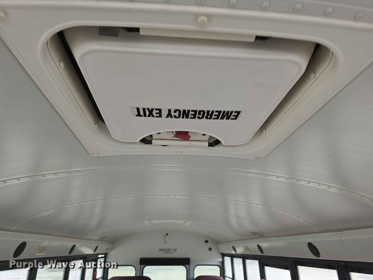 image for item FH6230 2016 Blue Bird school bus