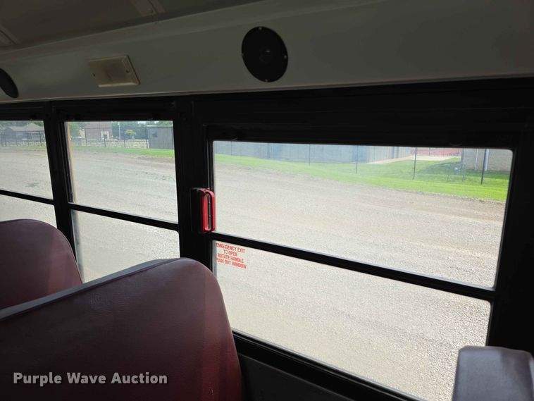 image for item FH6230 2016 Blue Bird school bus