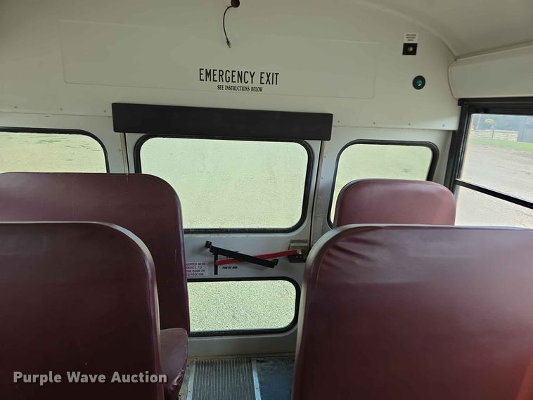 image for item FH6230 2016 Blue Bird school bus