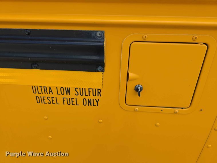 image for item FH6230 2016 Blue Bird school bus