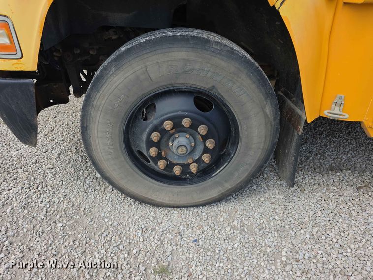 image for item FH6230 2016 Blue Bird school bus