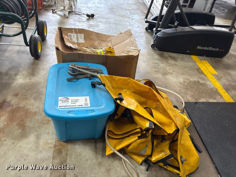 image for item FI0211 Fire fighting equipment