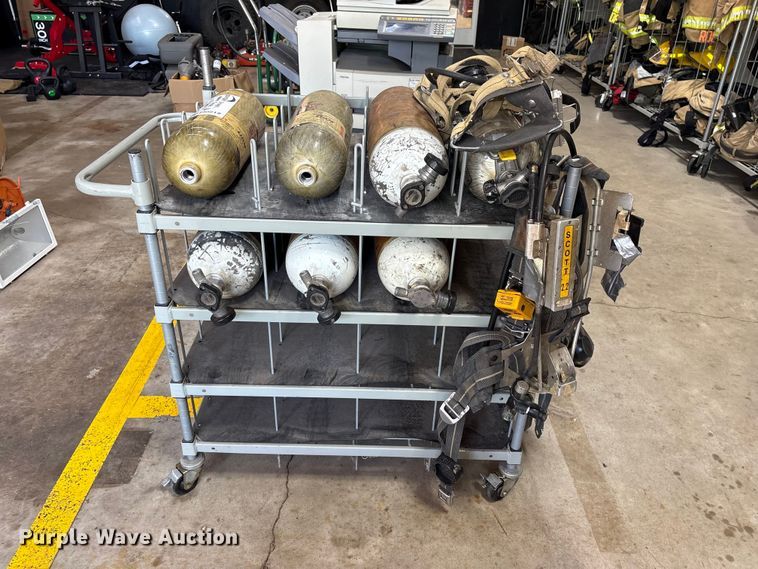 image for item FI0212 Oxygen tanks