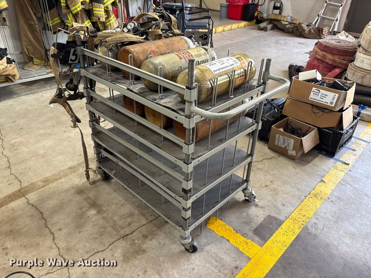 image for item FI0212 Oxygen tanks