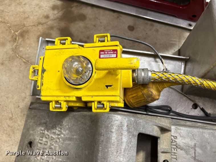 image for item FI0215 Tools