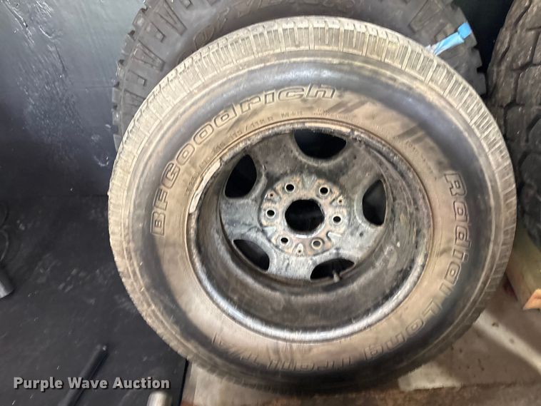 image for item FI0216 Automotive parts