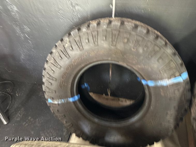 image for item FI0216 Automotive parts