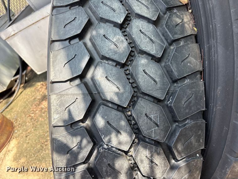 image for item FI0216 Automotive parts