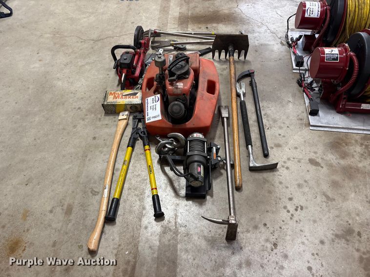 image for item FI0217 Tools