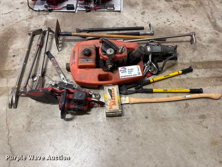 image for item FI0217 Tools