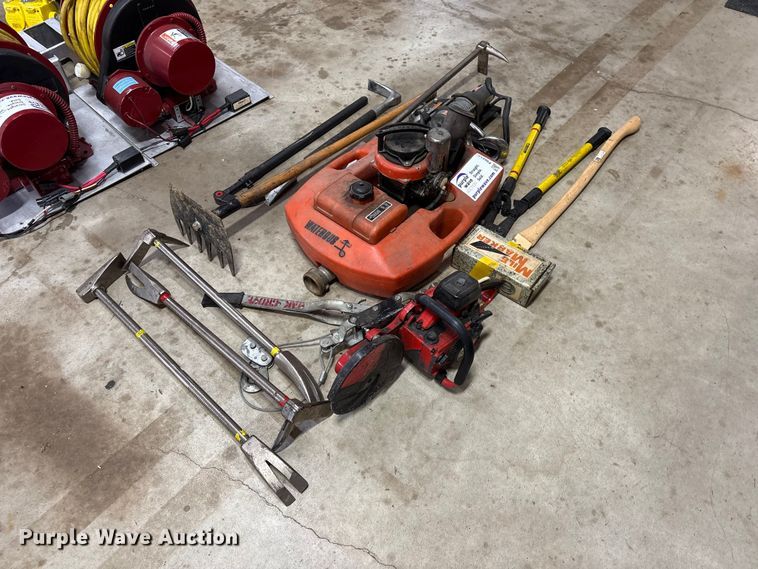 image for item FI0217 Tools