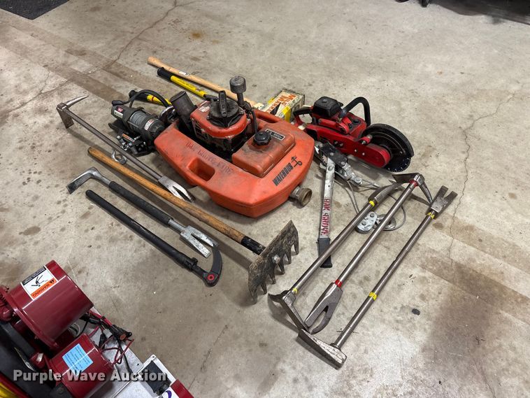 image for item FI0217 Tools