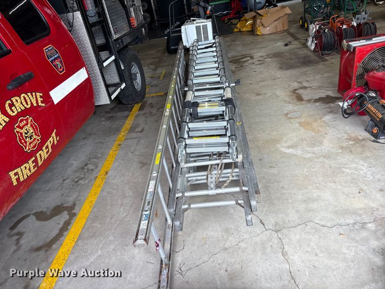 image for item FI0219 Approximately 6 ladders