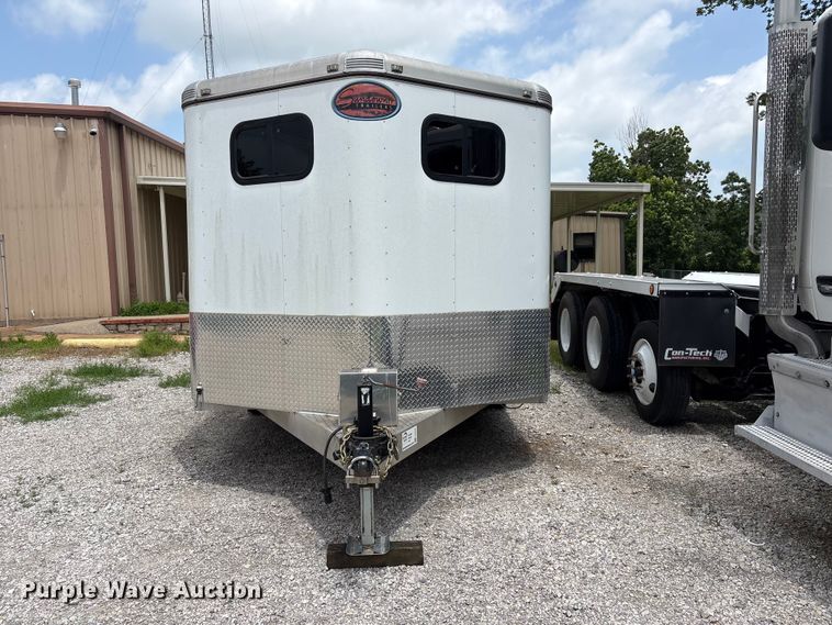 image for item FI0222 2015 Sundowner enclosed cargo trailer
