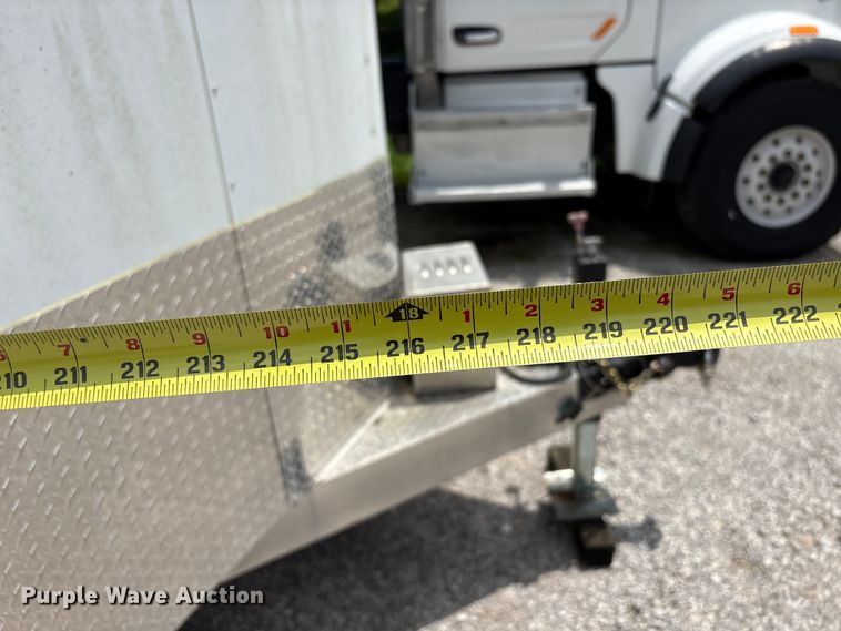 image for item FI0222 2015 Sundowner enclosed cargo trailer