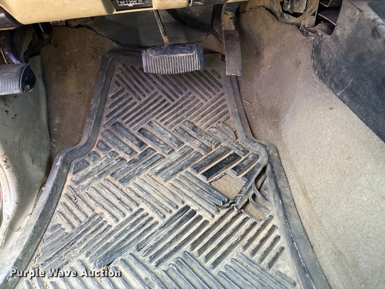 image for item FI0226 2004 Ford Ranger Ext. Cab pickup truck