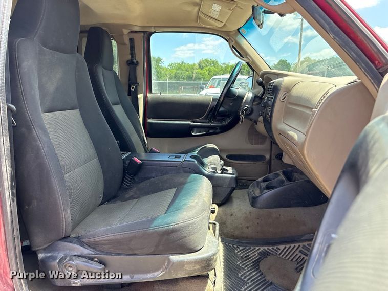 image for item FI0226 2004 Ford Ranger Ext. Cab pickup truck