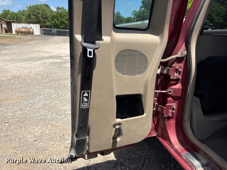 image for item FI0226 2004 Ford Ranger Ext. Cab pickup truck