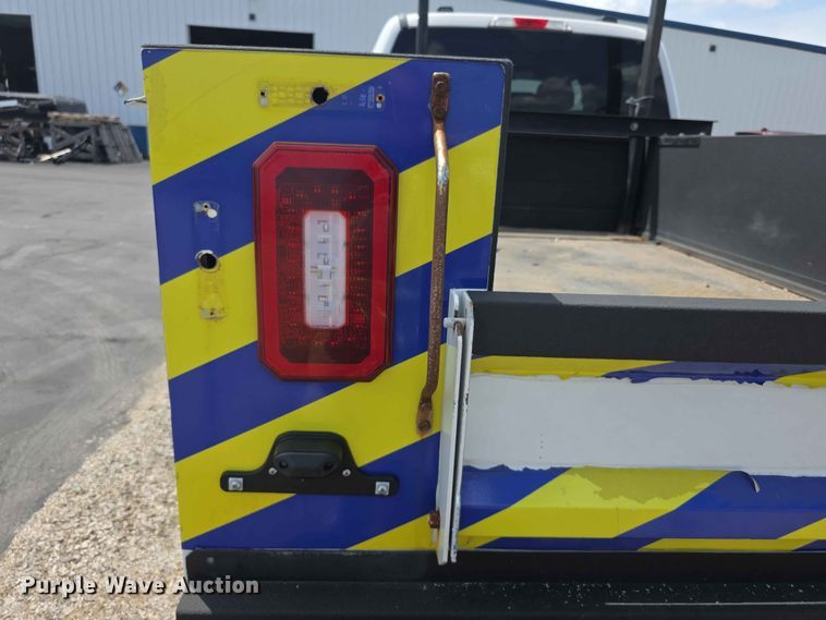image for item FI0952 2020 Ford F250 Super Duty Crew Cab utility bed pickup truck