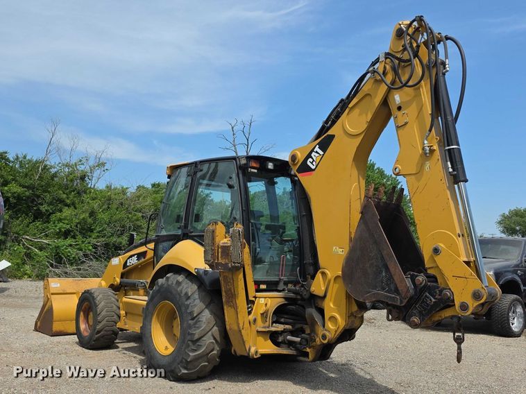 image for item FI0954 2011 Caterpillar 450E backhoe