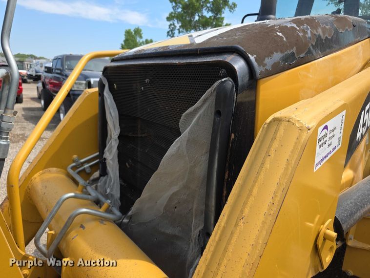 image for item FI0954 2011 Caterpillar 450E backhoe
