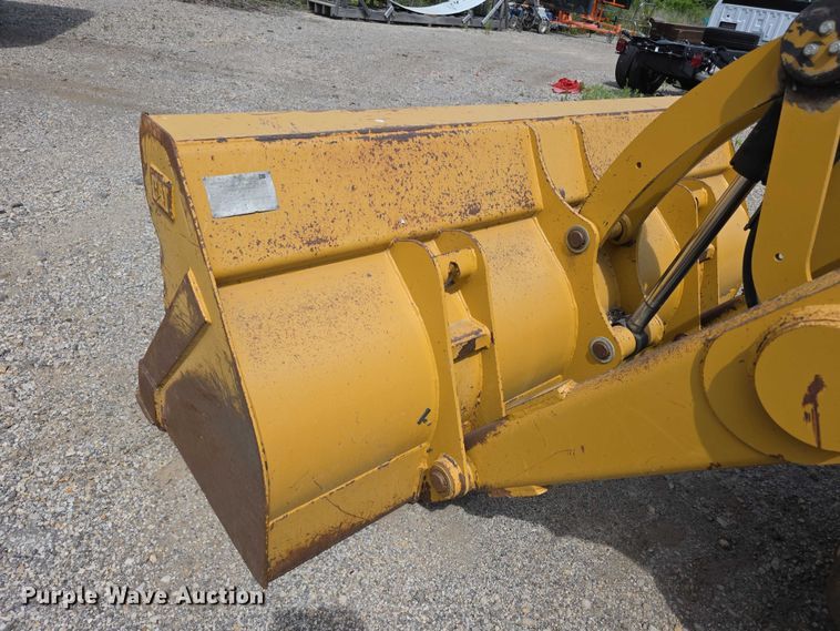 image for item FI0954 2011 Caterpillar 450E backhoe