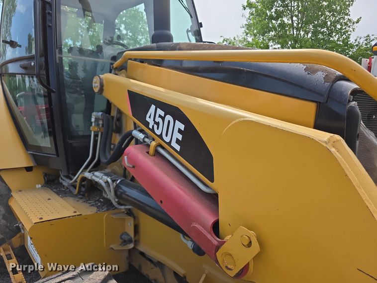 image for item FI0954 2011 Caterpillar 450E backhoe