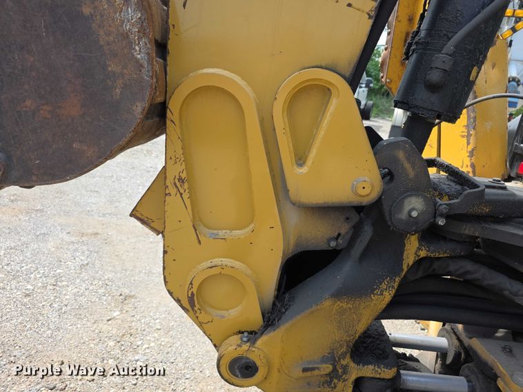 image for item FI0954 2011 Caterpillar 450E backhoe