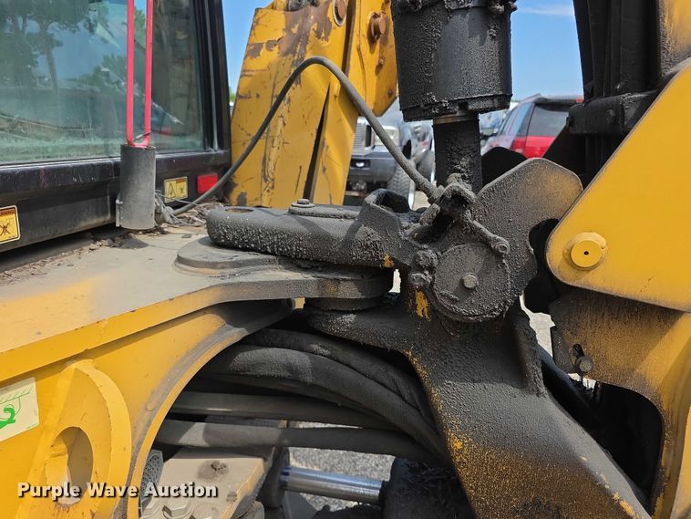 image for item FI0954 2011 Caterpillar 450E backhoe