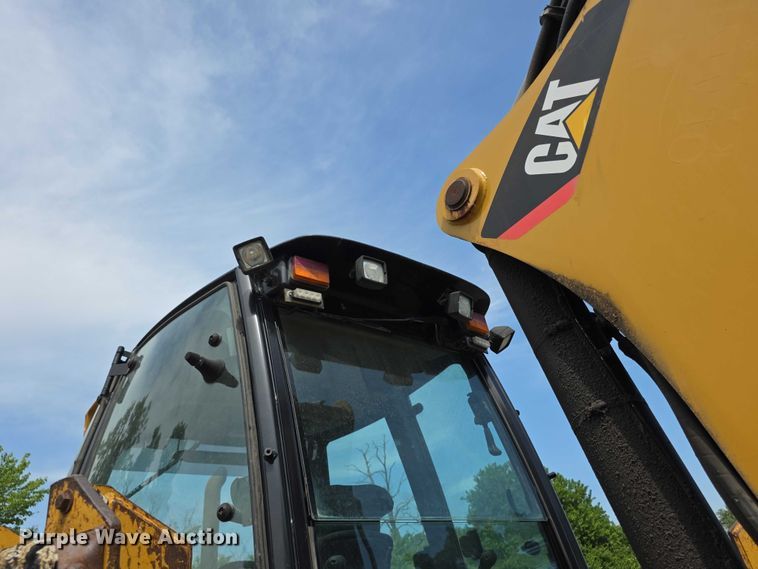 image for item FI0954 2011 Caterpillar 450E backhoe