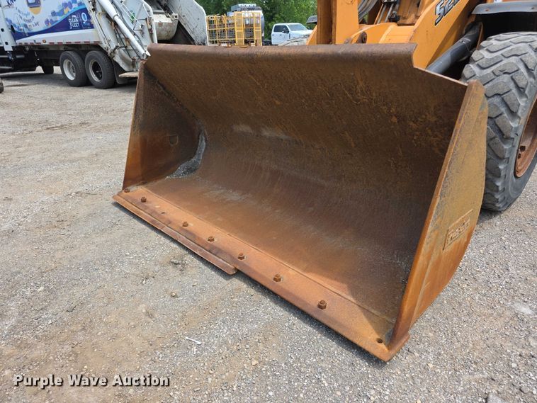 image for item FI0955 2013 Case 521F wheel loader