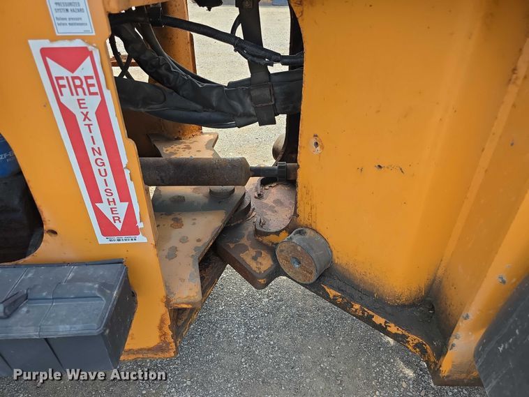 image for item FI0955 2013 Case 521F wheel loader