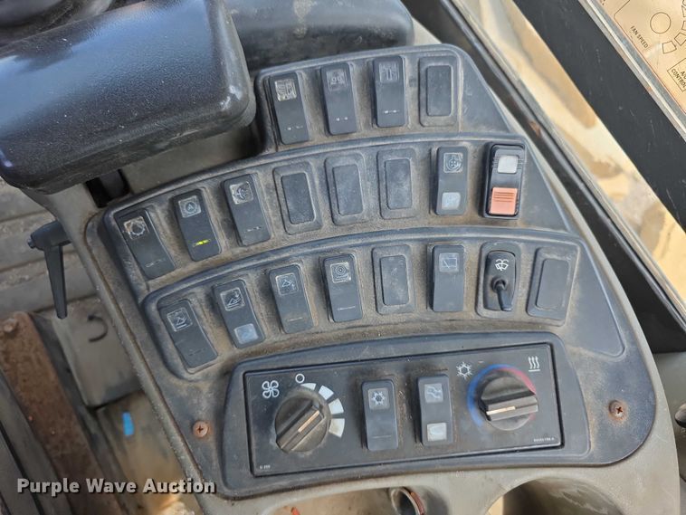 image for item FI0955 2013 Case 521F wheel loader