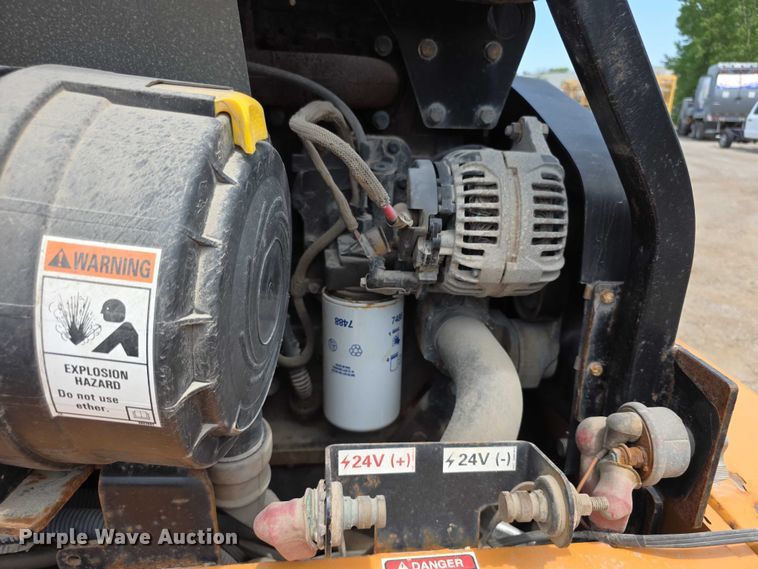 image for item FI0955 2013 Case 521F wheel loader