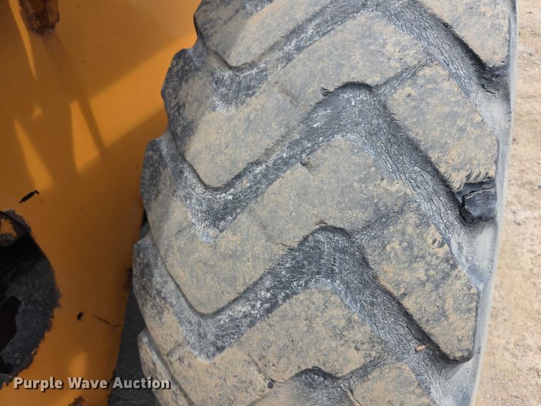 image for item FI0955 2013 Case 521F wheel loader