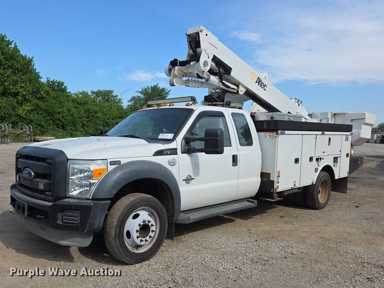 image for item FI0993 2012 Ford F550 Super Duty XL bucket truck