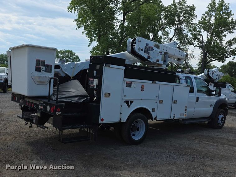 image for item FI0993 2012 Ford F550 Super Duty XL bucket truck